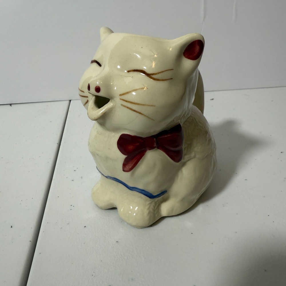 1940’s Vintage Shawnee Pottery Puss N Boots Cat Creamer with Red Bow